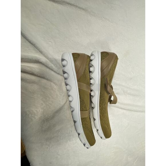 Propet Women’s Mary Jane Walking Shoes Size 10 Lightweight Mesh Comfort Flats - Picture 6 of 7